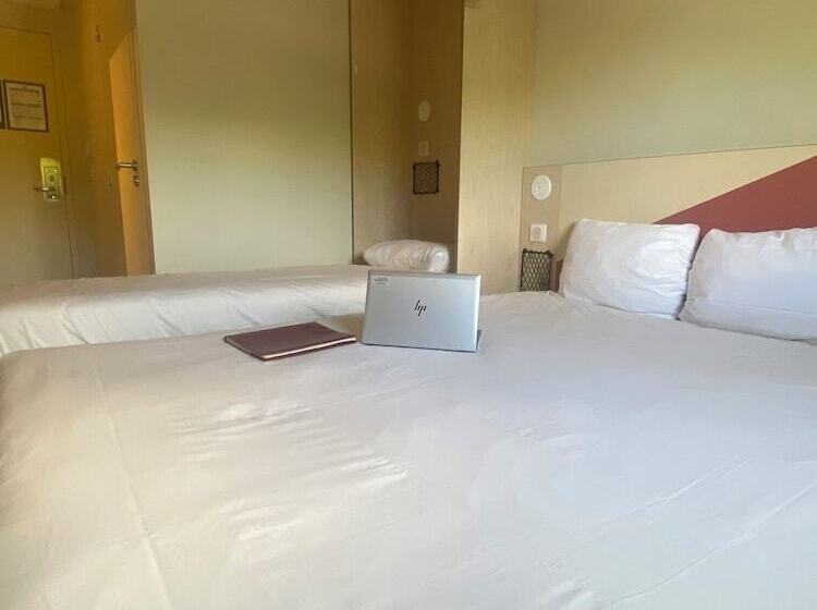 اتاق استاندارد سه نفره, Ibis Budget Montpellier Centre Millénaire