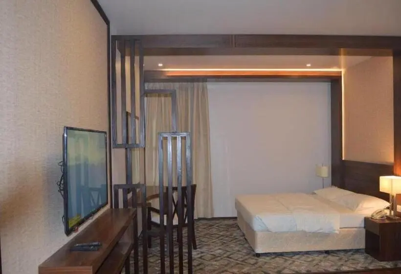 デラックスジュニアスイート, Lily Hotel Suite Mubarraz