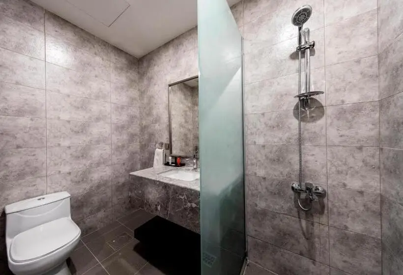 スーペリアスタジオ, Lily Hotel Suite Mubarraz