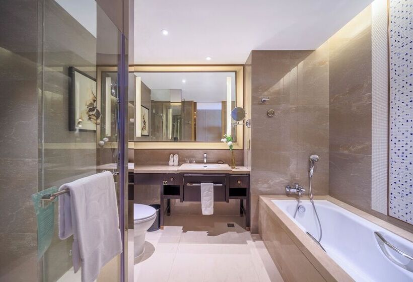 Номер Deluxe, Shangri La Xiamen