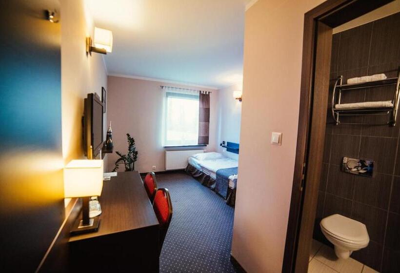 스탠다드 싱글 룸, Wojto