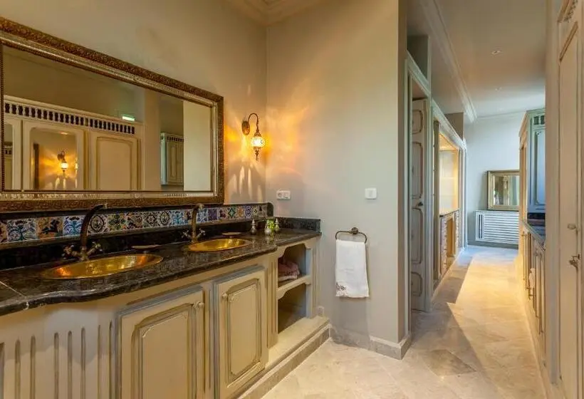 سوییت اجرایی, Maison D Hôtes Dar Ennassim