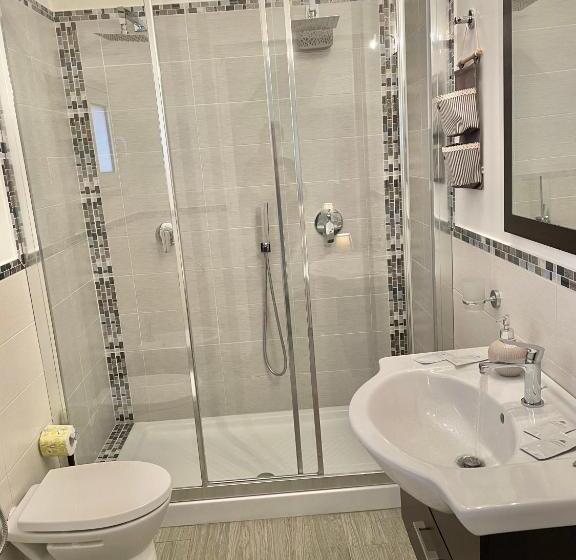 Quarto standard, La Rosa Blu