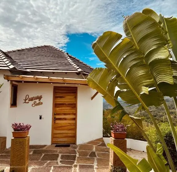 デラックススイート, Campestre Palmas Del Zamorano