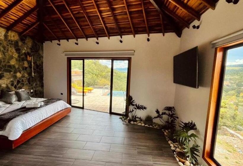 Deluxe-sviitti, Campestre Palmas Del Zamorano