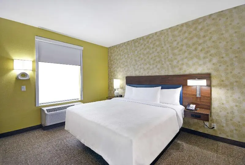 キングサイズベッドのスイートルーム, Home2 Suites By Hilton Dallas Desoto