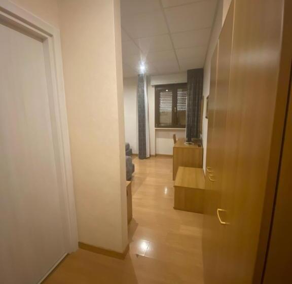 اتاق استاندارد سه نفره, Park