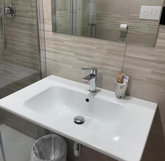 اتاق خانوادگی, Park