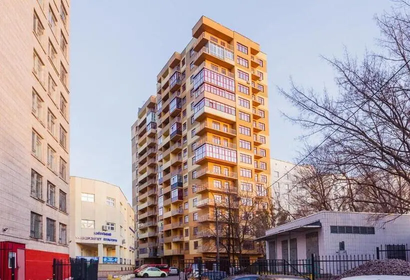 اتاق استاندارد, Pechersk House