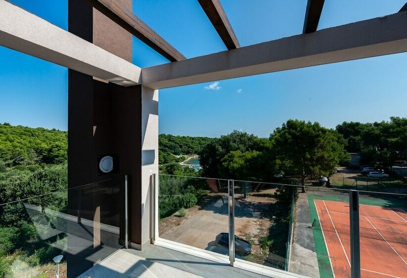 Люкс 2 Спальни, Premantura Resort   Hotel & Restaurant