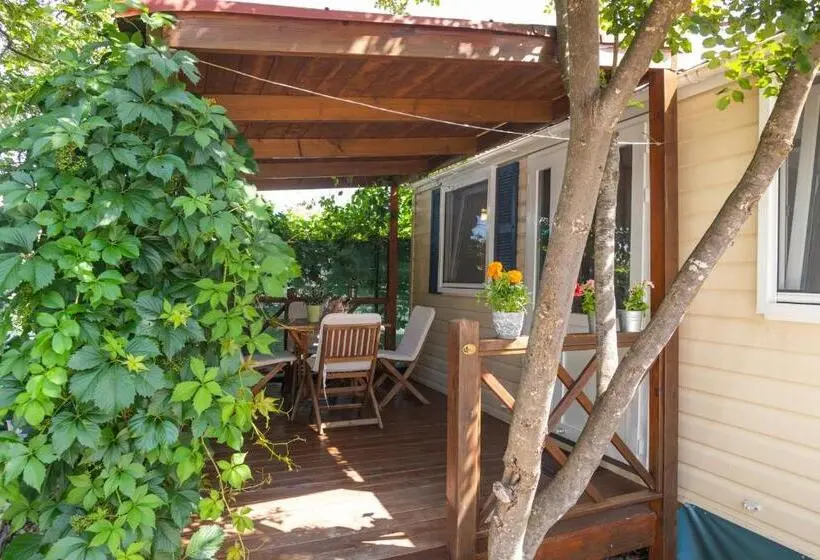 トレーラーヴィラ, Krk Mobile Homes