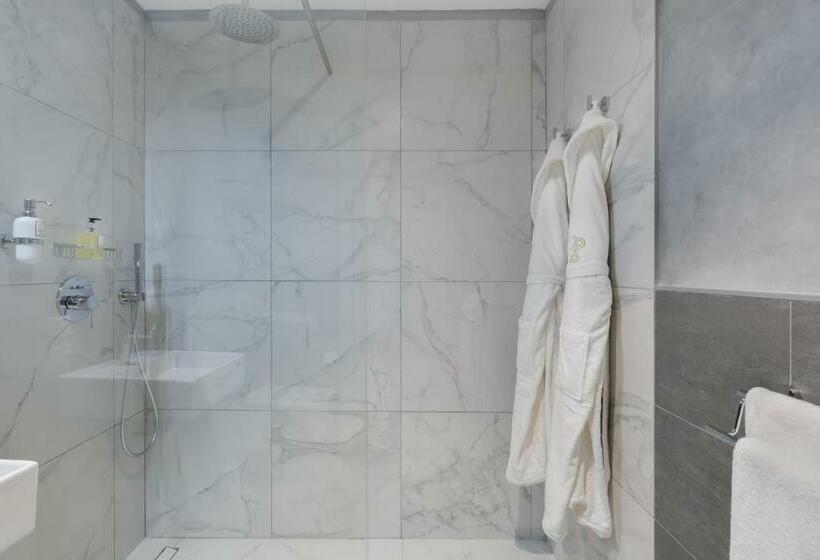 سوییت با چشمانداز دریا, 1926 Le Soleil Hotel & Spa