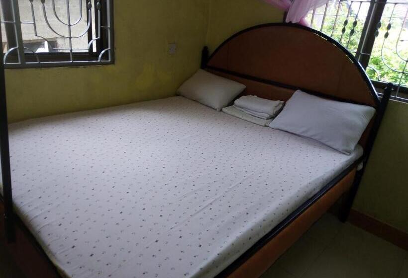 سوییت, Jj & Je Family House