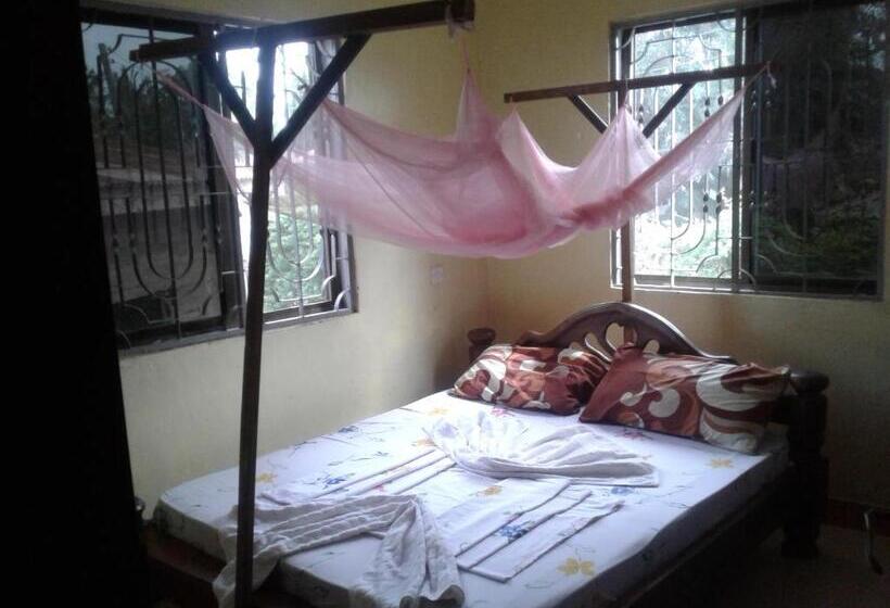 سوییت, Jj & Je Family House