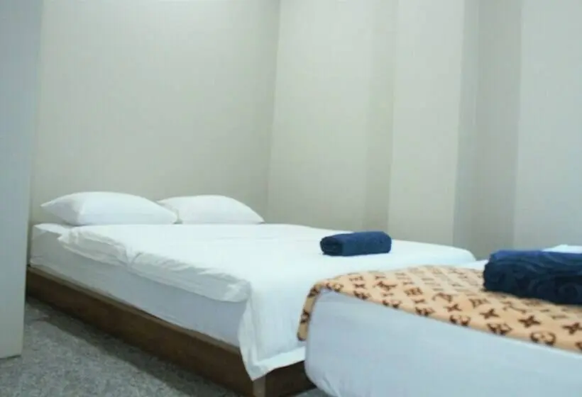 اتاق استاندارد, Bonsai Surf Lodge Hostel