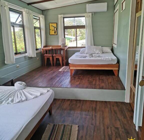 اتاق استاندارد سه تخته با چشمانداز, Casa Marbella