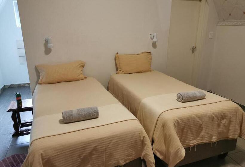 اتاق لوکس, Happy Forest B&b