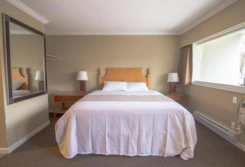 Suite, Okanagan Royal Park Inn By Elevate Rooms