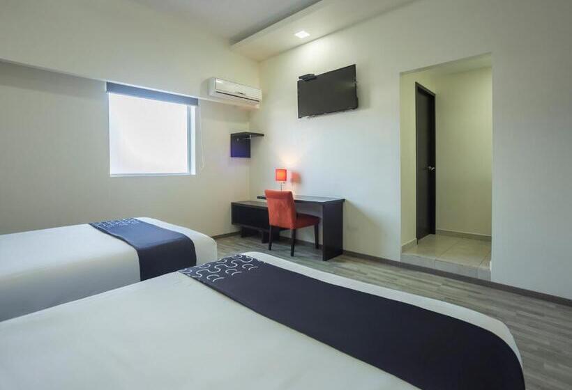 Номер Стандарт, Smart Hotel Monterrey