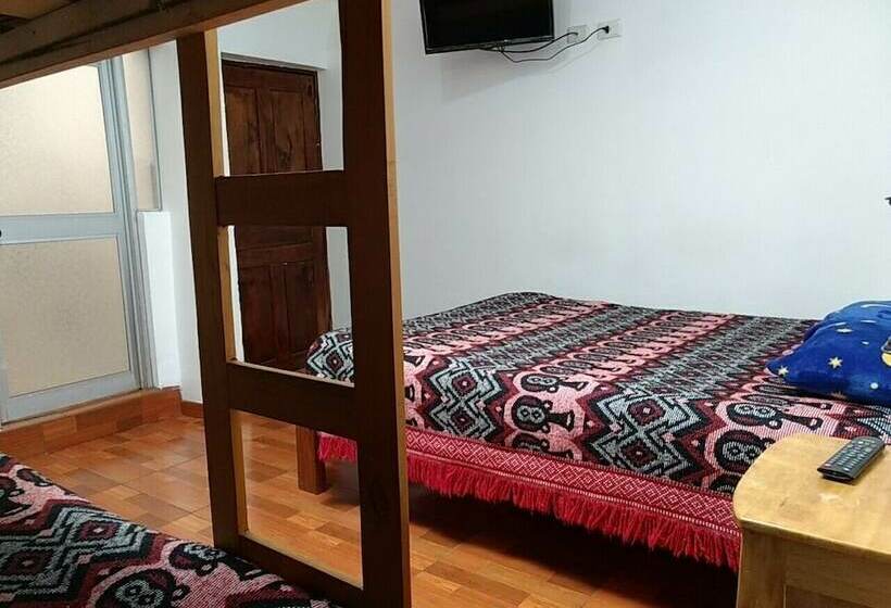 Familienzimmer, Chelitos Backpacker