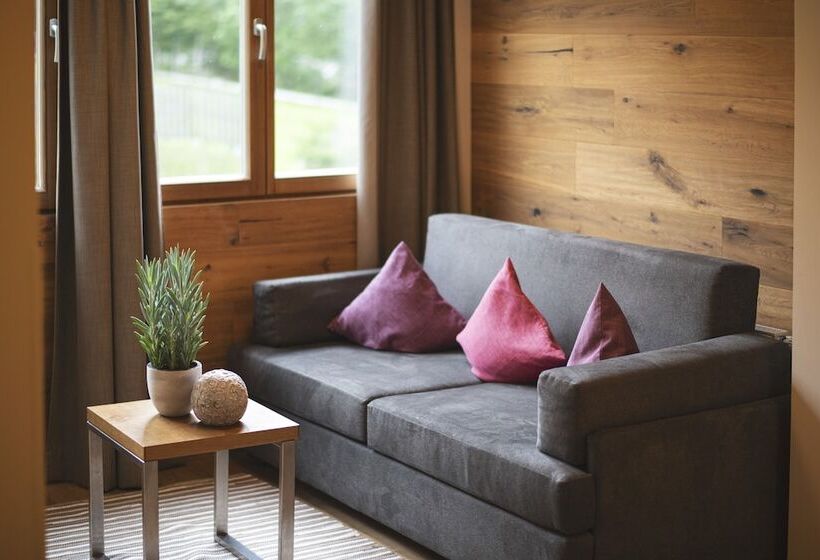 Полулюкс, Almhof Family Und Wellness Resort