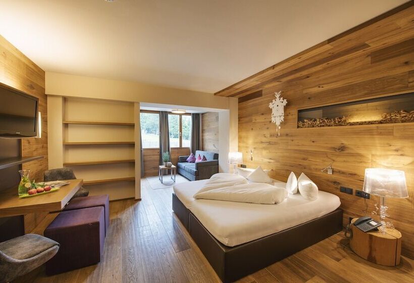 Полулюкс, Almhof Family Und Wellness Resort