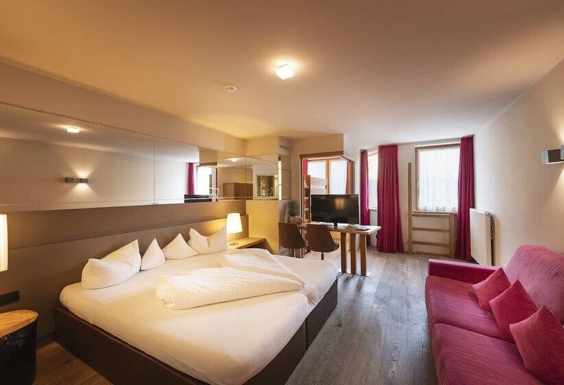 Люкс с Террасой, Almhof Family Und Wellness Resort