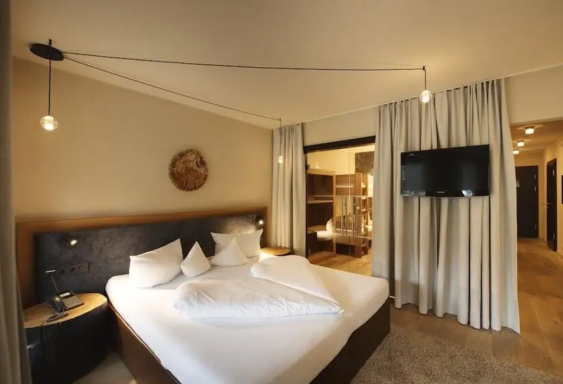 スーペリアースイート, Almhof Family Und Wellness Resort
