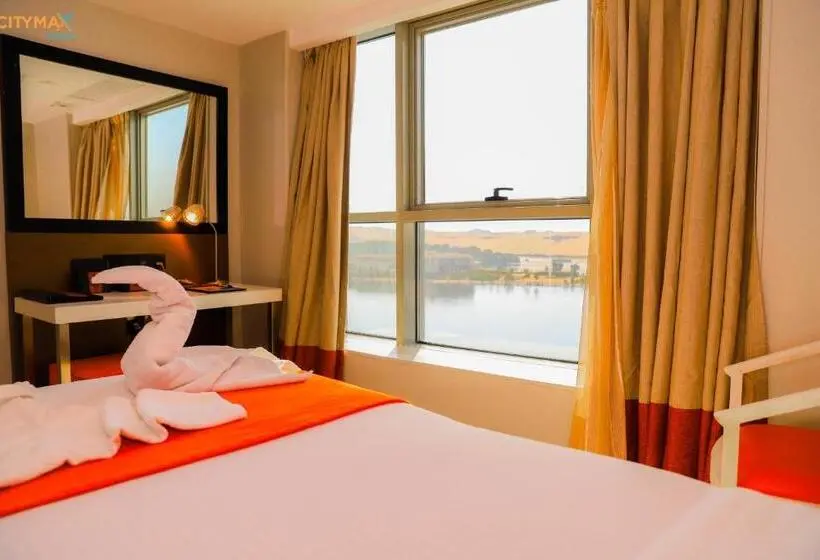 سوییت جونیور, Aswan Plaza