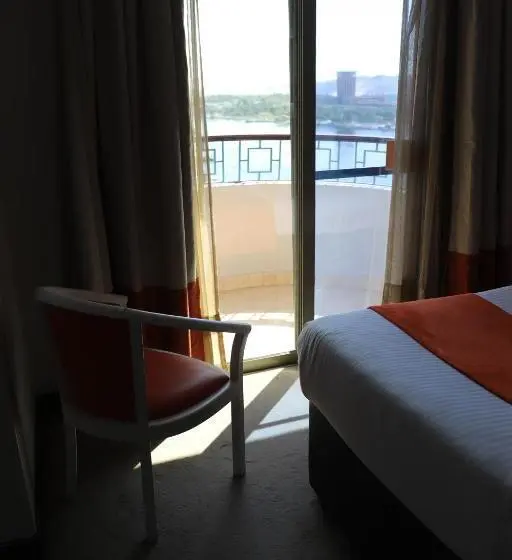 سوییت جونیور, Aswan Plaza