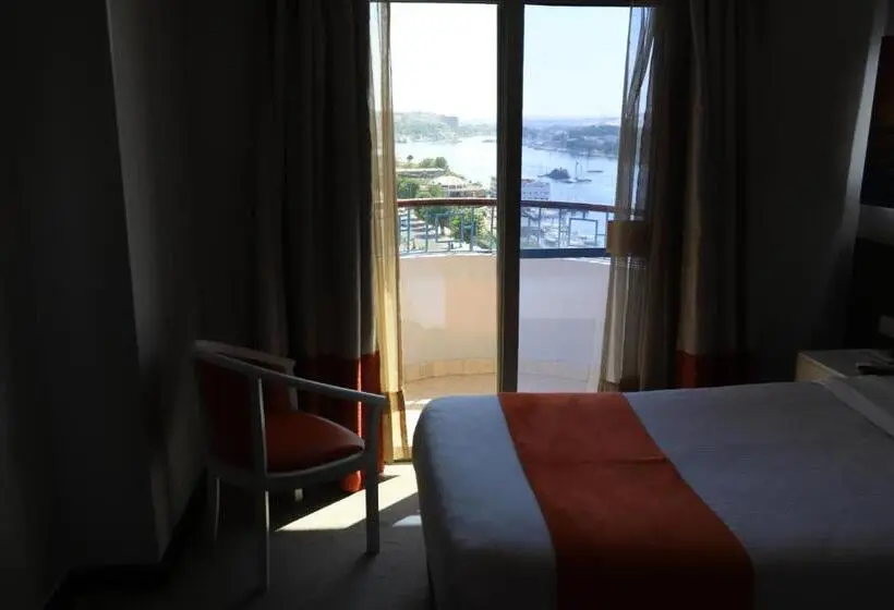 سوییت جونیور, Aswan Plaza