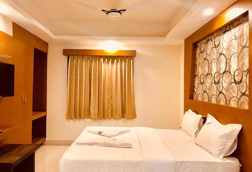 Номер Deluxe Одноместный, Grand Suites