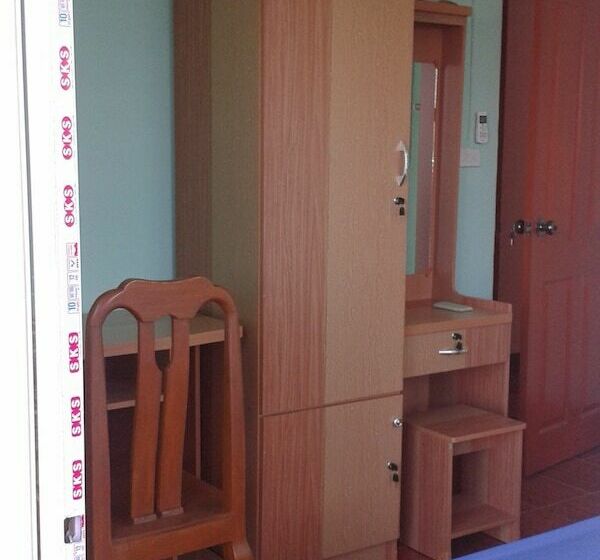 اتاق استاندارد, You&me Hostel