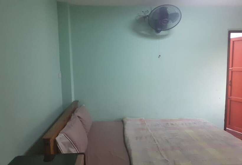 اتاق استاندارد, You&me Hostel