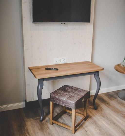 스탠다드 룸, Altes Zollamt