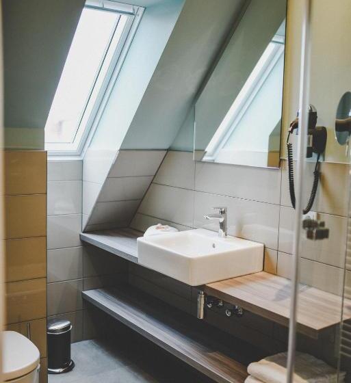 디럭스 룸, Altes Zollamt