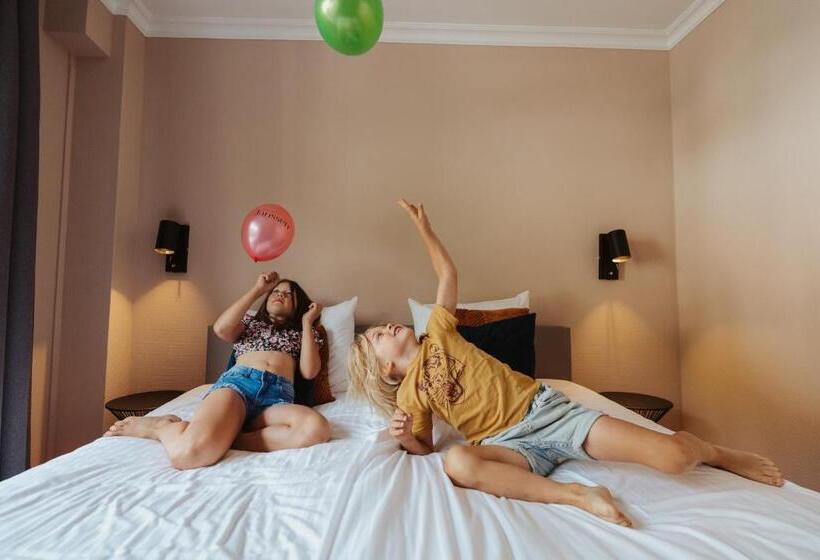 패밀리 룸, Janssen