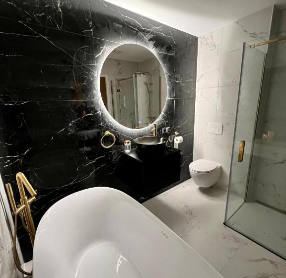 Номер Стандарт с Гидромассажем, Janssen