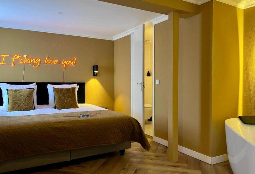 Номер Стандарт с Гидромассажем, Janssen