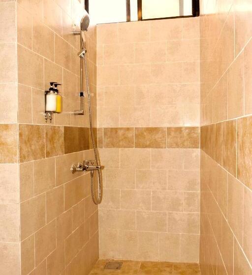 Семейный Номер, Nungwi Garden Boutique