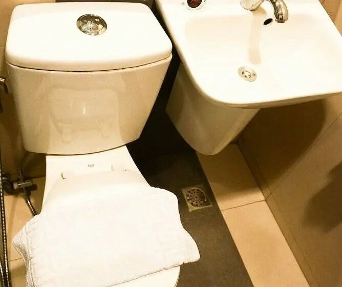 デラックスルーム, Tacloban Plaza