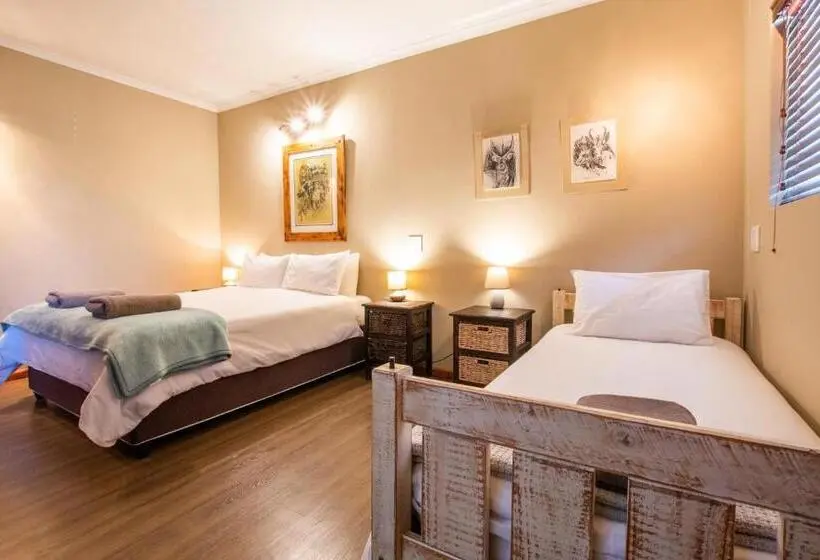 ファミリールーム, 50 Shades Of Hay Guesthouse