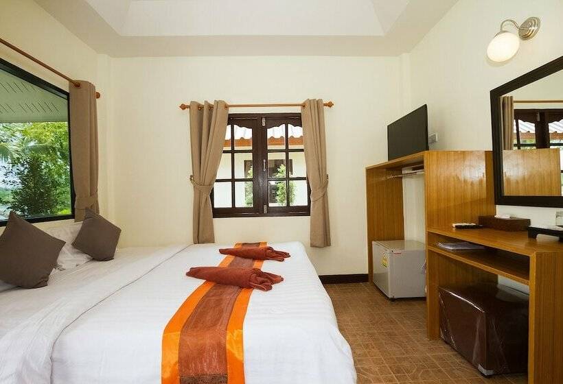 בקתה סטנדרטית, Good View Resort