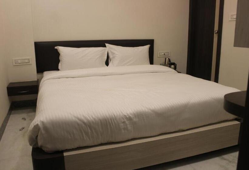 اتاق استاندارد, Delight