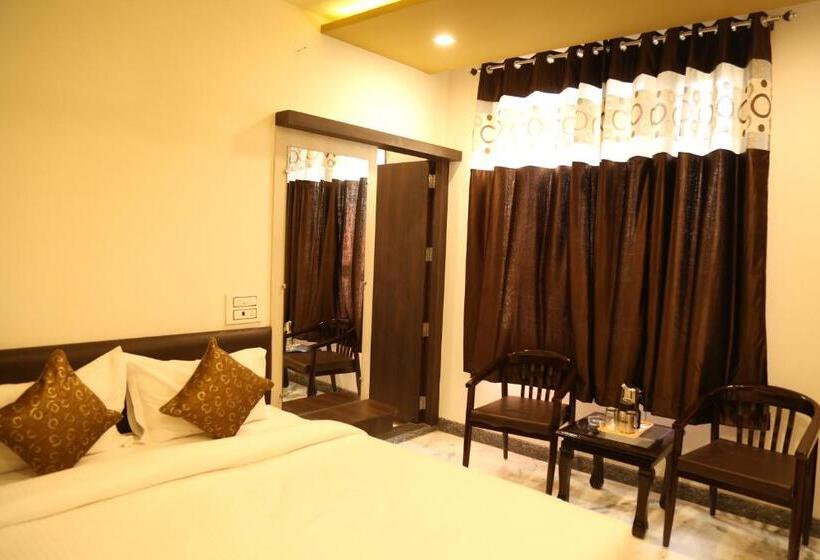 اتاق لوکس, Delight