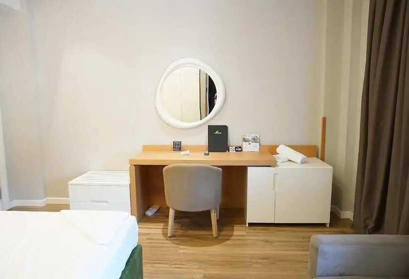 اتاق لوکس, Lord Hotel Tirana