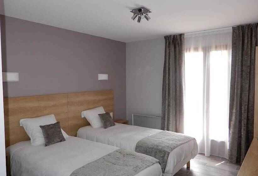 스탠다드 룸, Marinet