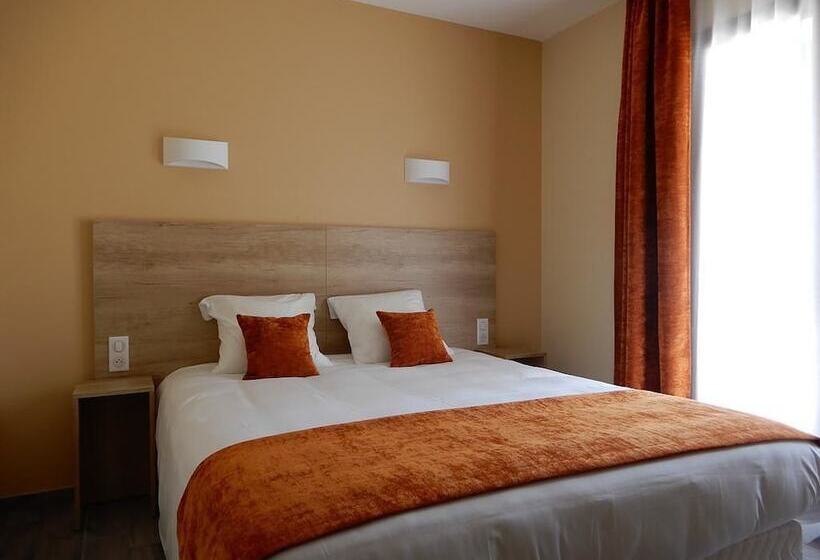 스탠다드 룸, Marinet