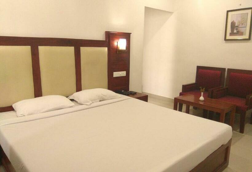 デラックスルーム, Sandra Palace