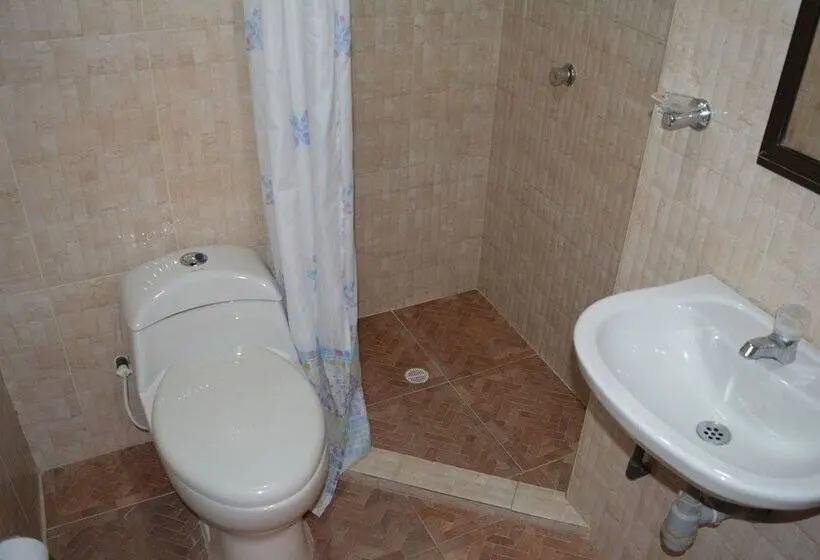 Chambre Quadruple Standard, Amazonas Real